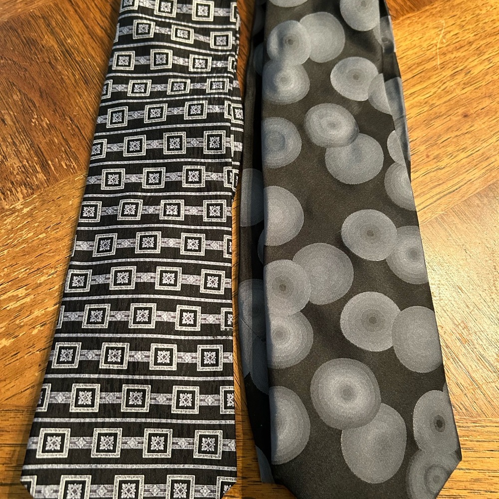 Van Heusen Black and Gray Geometric Ties